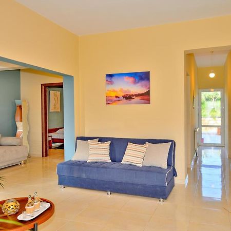 Naiades Summer House I Platanos  Luaran gambar