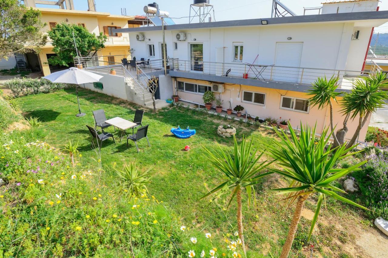 Naiades Summer House I Platanos  Luaran gambar
